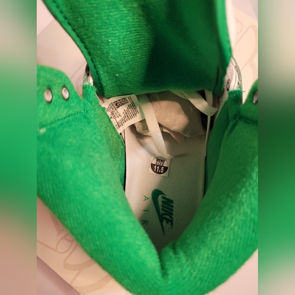 Air Jordan 2 Retro - Picture 5 of 9